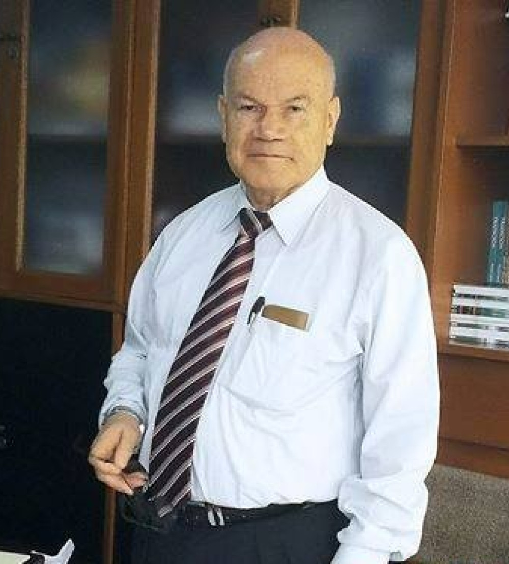 Iván Rodríguez Chávez Académico Asociación de Academias de la